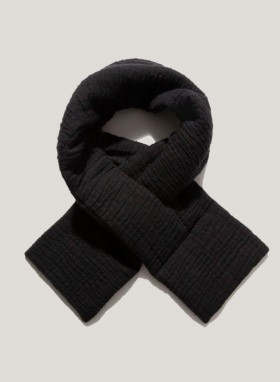 Textured Slot Scarf Black | Men’s YMC