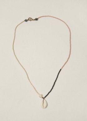 Collier court Diani en perles roses | YMC pour hommes